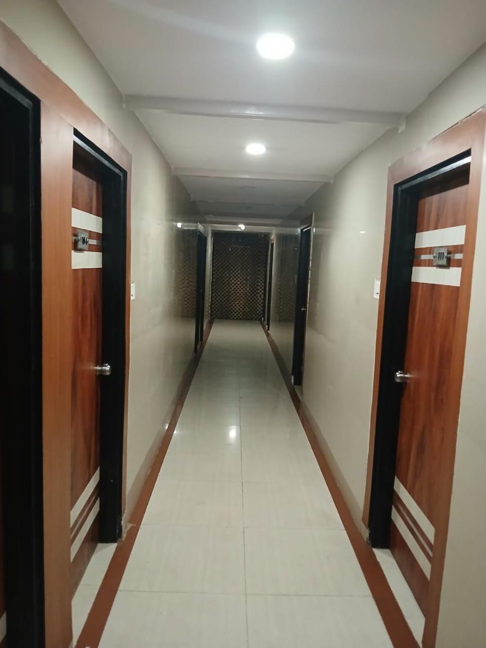 Blossoms Room Hotel Alekhya Residency- Luxury Lollection Hyderabad Exterior photo